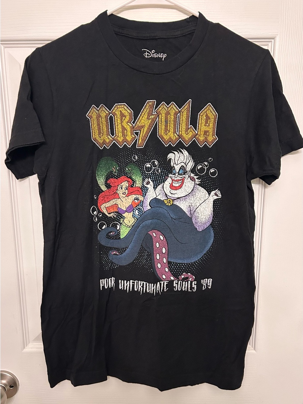 Disney Ursula Heavy Metal Graphic Tee Shirt Women’s Small Black Little Mermaid